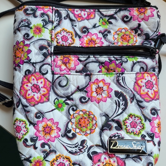 Adorable Donna Sharpe Crossbody - Picture 1 of 2